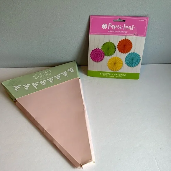 PARTY DECOR (FOR HANGING) - Picture 1 of 6